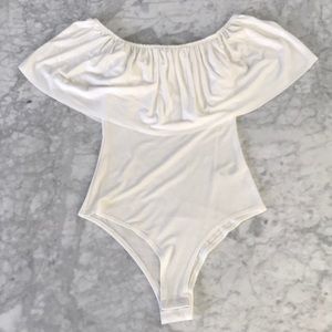 🆕 Fashion Nova BodySuit 🤍